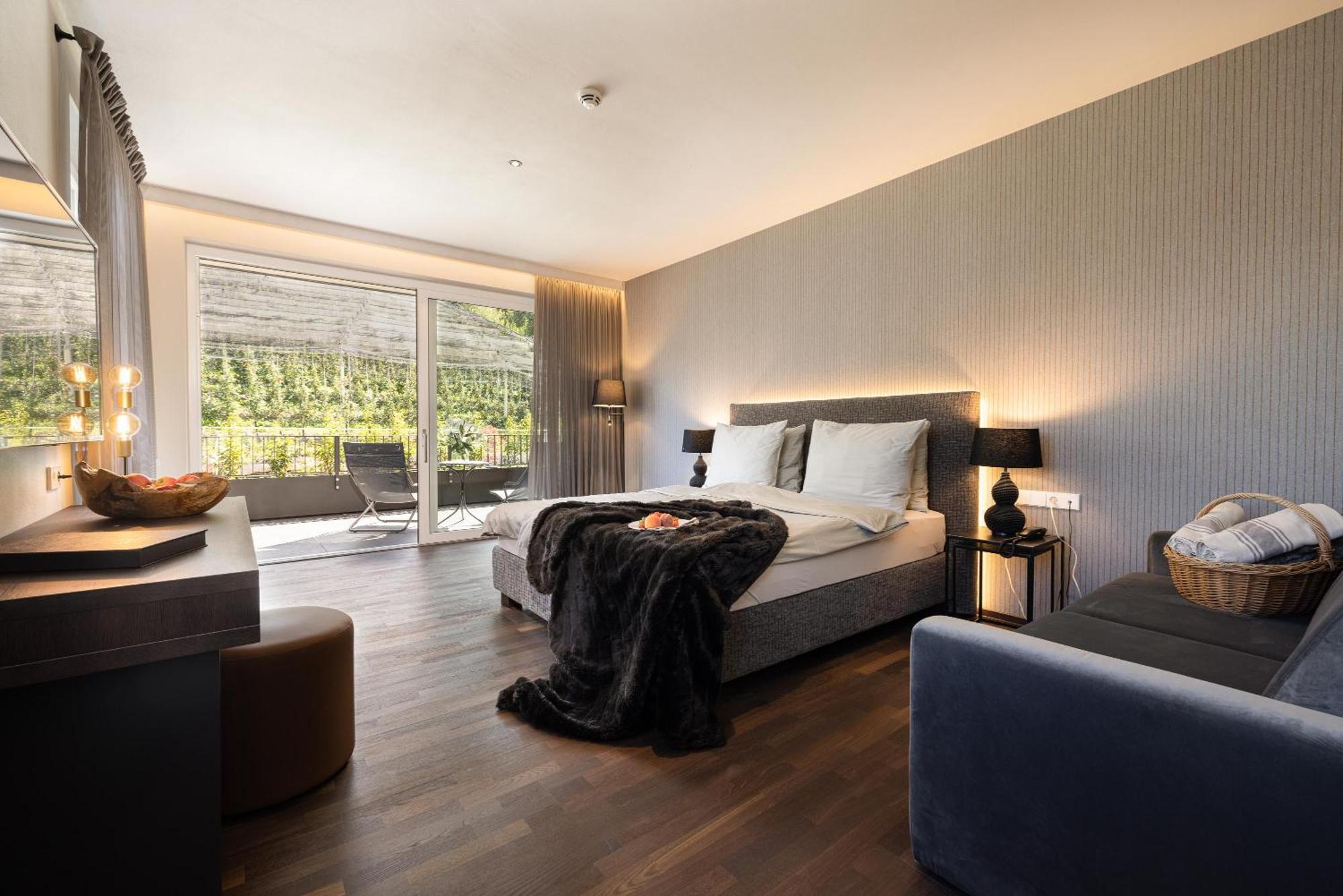 Hotel Finkenhof - Feel At Home Schenna Exteriér fotografie